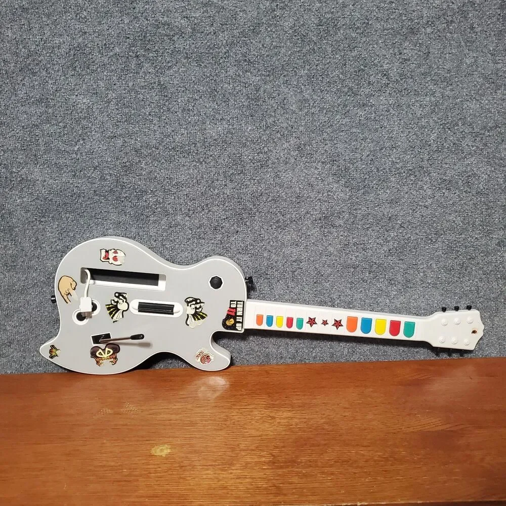 Nintendo Wii Wireless Guitar Hero Shredmaster Dreamgear White Video Game Guitar